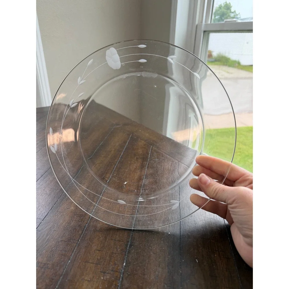 Prince House Frosted Floral Etched Clear Glass Salad Dessert Plates 8